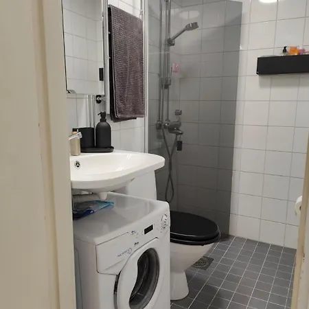 Apartment Cozy Ullanlinna Flat Near Sea & Center Helsinki